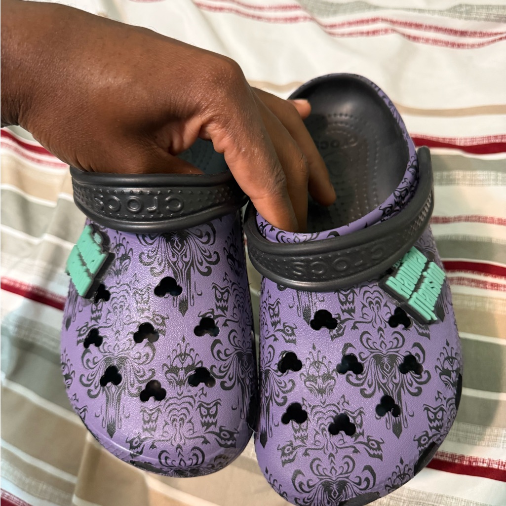 Disney X Crocs Haunted Mansion Wallpaper Purple Black Clogs Slingback Size 6